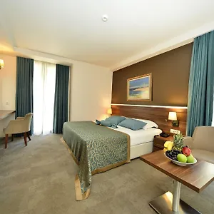 Le Maritime Otel